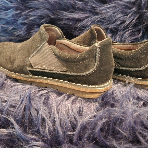 Clark's Suede shoes - Picture 3 of 6